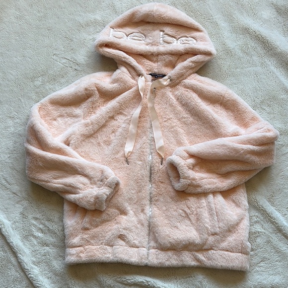 Bebe Y2K Pink Faux Fur Zip Hoodie Embroidered Logo Size Medium - Picture 1 of 6